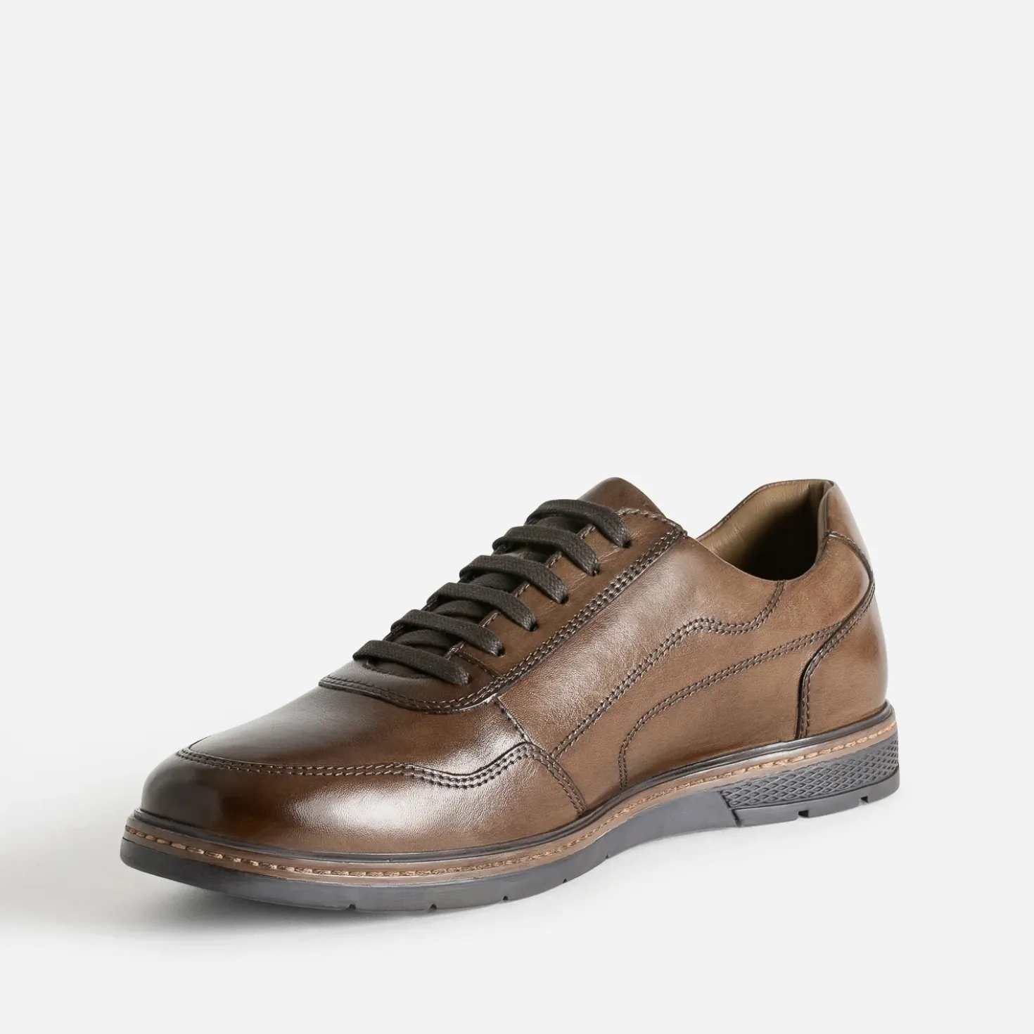 Tennis FRANCE ARNO marron en cuir