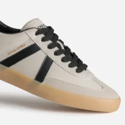 Tennis JACK&JONES beige détails noirs