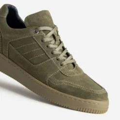 Tennis kaki cuir velours