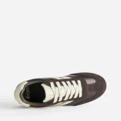 Tennis marron cuir détails écrus
