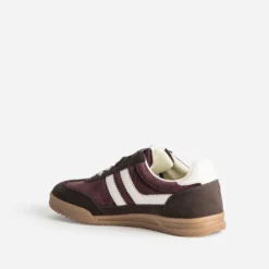 Tennis marron velours à double lacet