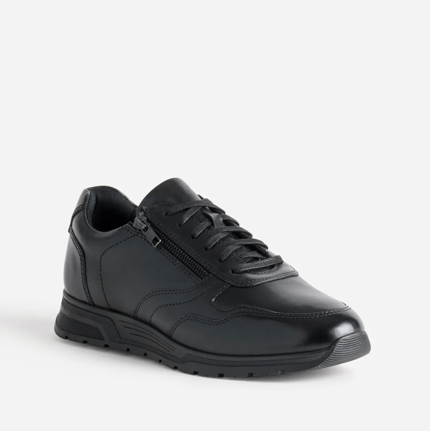 Tennis noire cuir avec zip côté