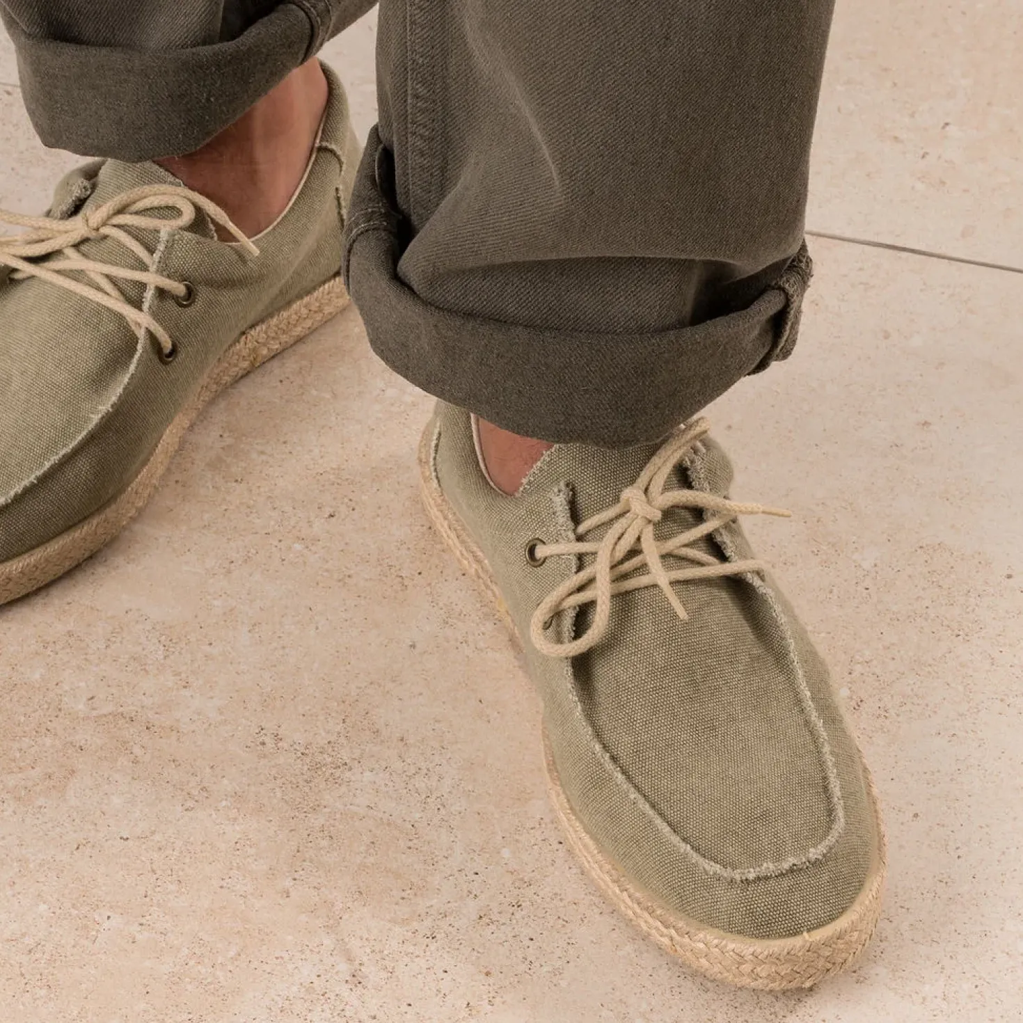 Tennis plateau kaki toile