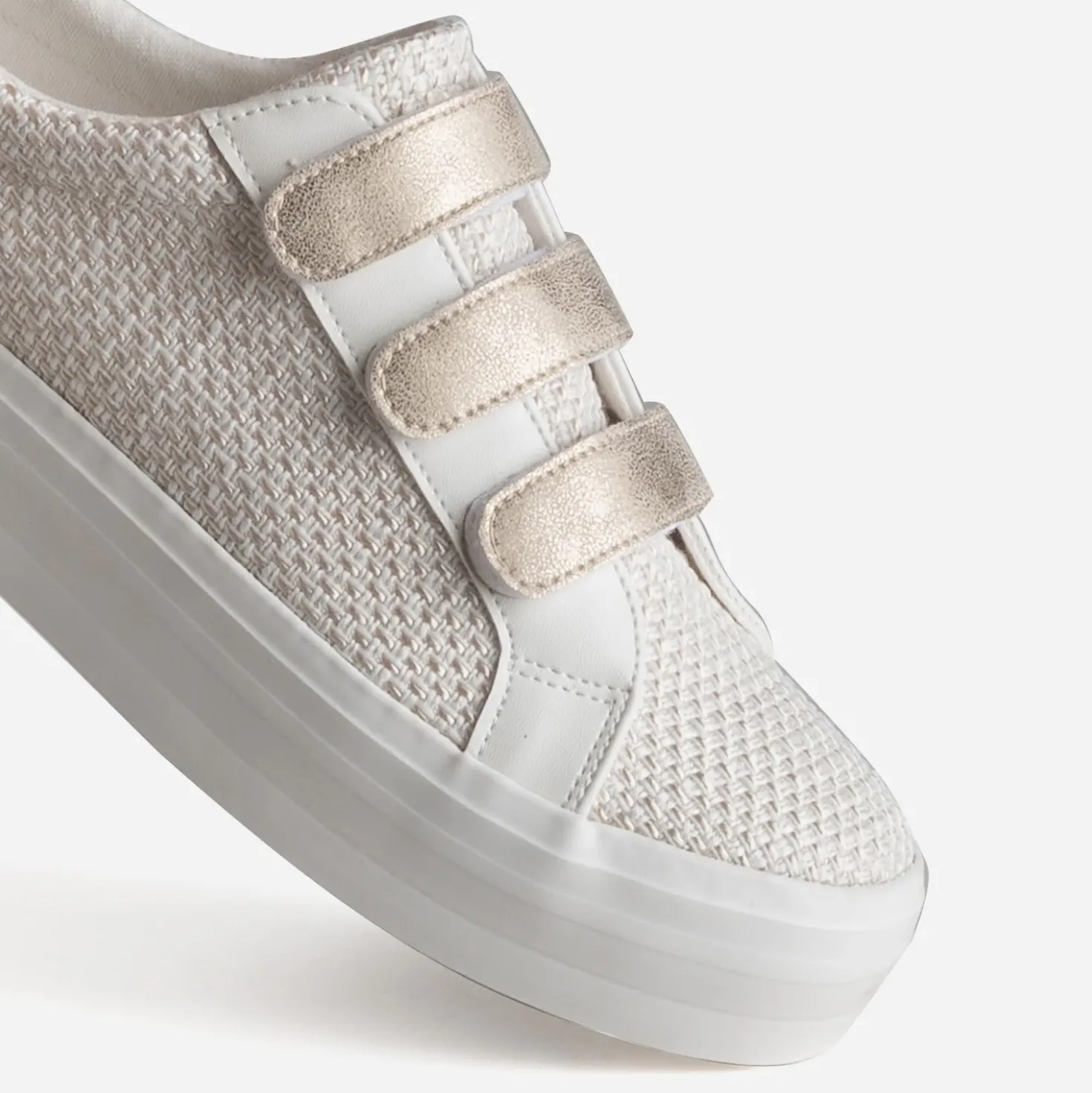 Tennis plateforme beige à scratchs
