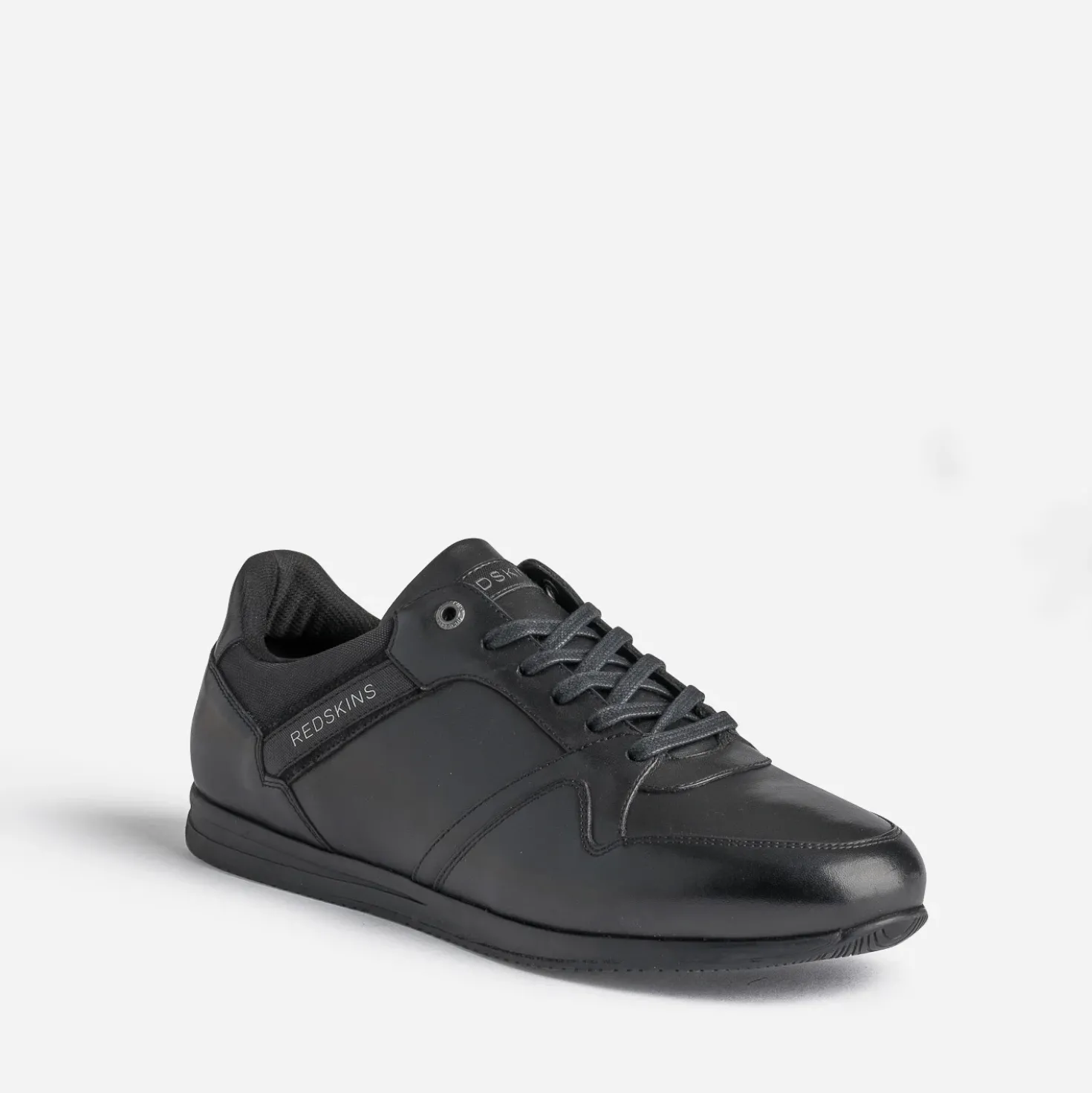 Tennis REDSKINS noire en cuir