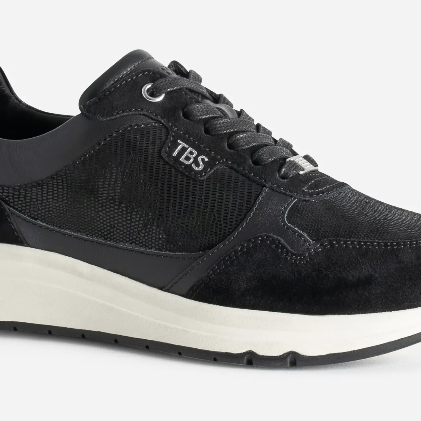 Tennis TBS noire en cuir