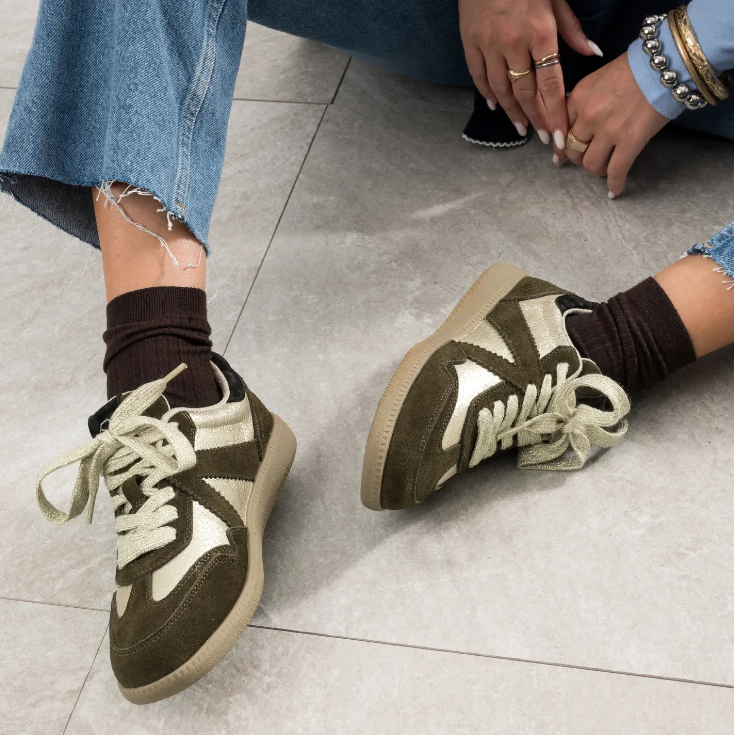 Tennis TEXTO kaki et doré cuir velours