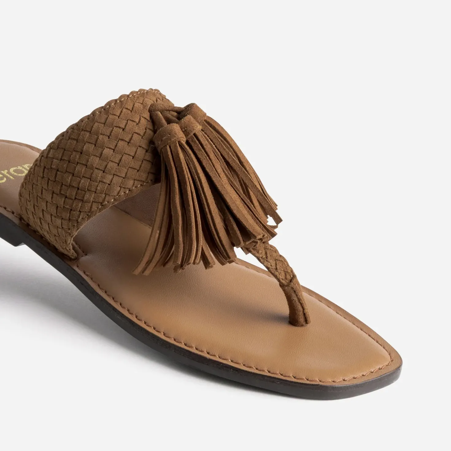Tong camel cuir velours avec pampilles